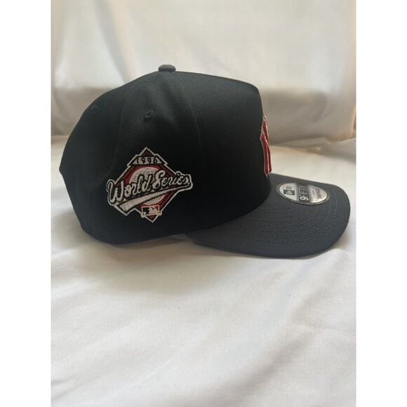 New Era 9FIFTY New York Yankees Black Snapback A-Frame Hat Cap Side Patch - Picture 5 of 7